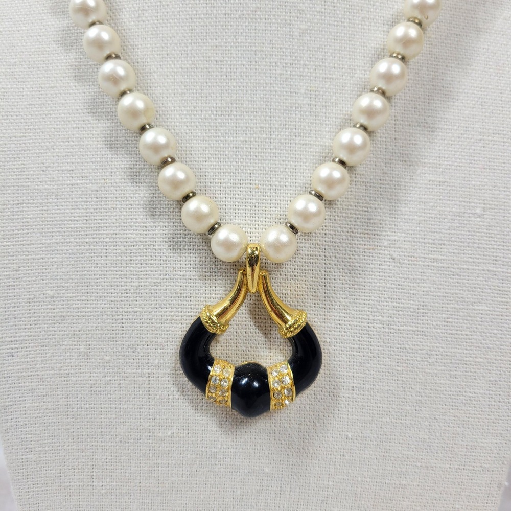 Vintage '90s Pearl Pendant Necklace Black and Enamel With Rhinestones